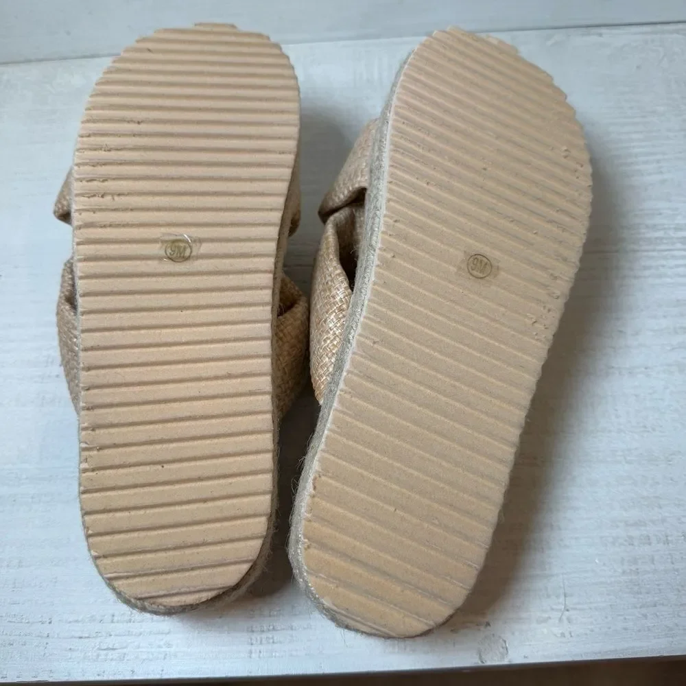 Beach by Matisse Hali Platform Sandals Size 9